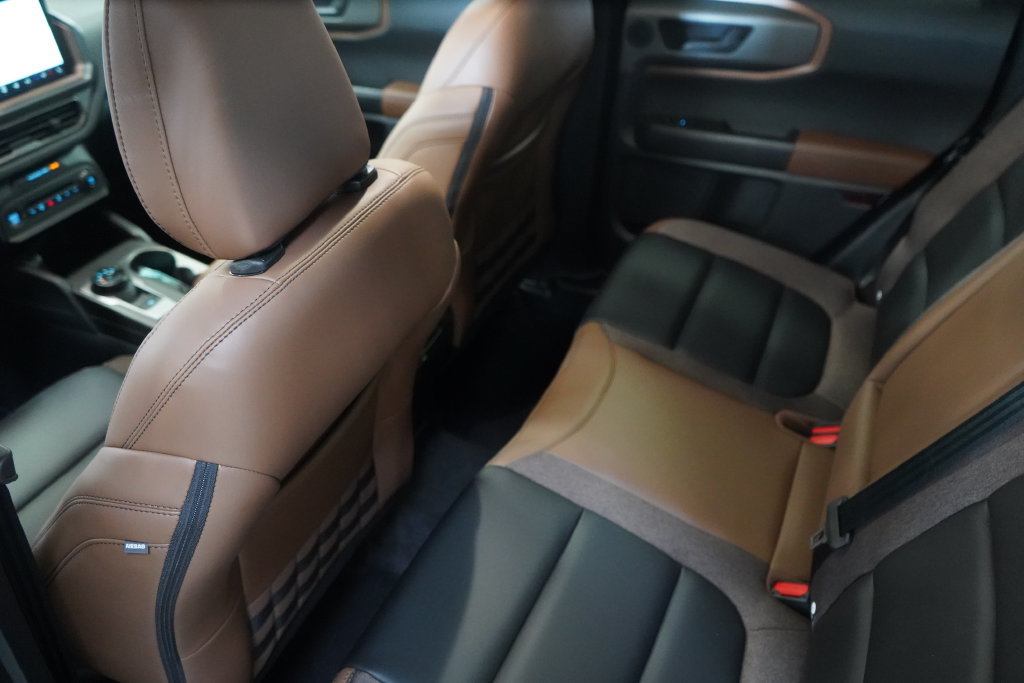 New 2026 Ford Bronco Sport Outer Banks w/ Outer Banks Tech Package+ AWD/4WD image 31