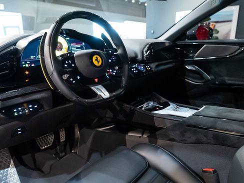 Certified 2025 Ferrari Purosangue AWD/4WD image 26