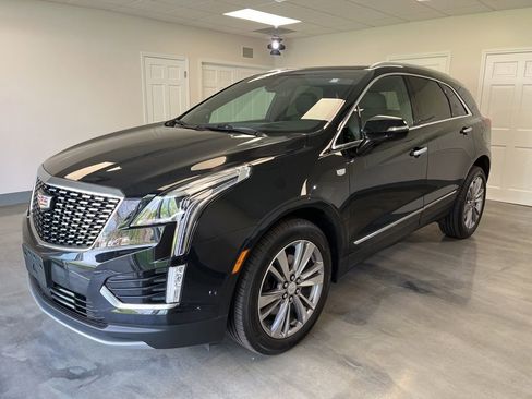 Certified 2023 Cadillac XT5 Premium Luxury w/ Technology Package AWD/4WD image 4