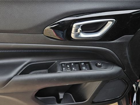 New 2026 Jeep Compass Latitude AWD/4WD image 15