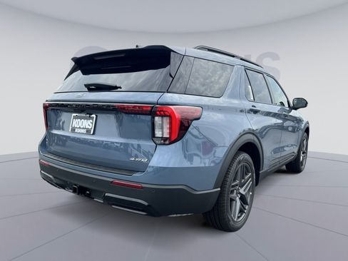 New 2026 Ford Explorer ST-Line w/ ST-Line Street Pack AWD/4WD image 7