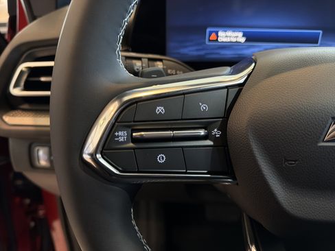 New 2026 Chevrolet Traverse LT image 26