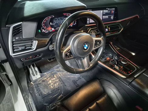 Used 2020 BMW X5 xDrive40i w/ M Sport Package AWD/4WD image 11