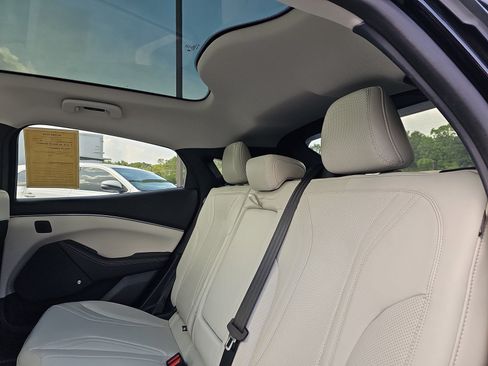 Used 2022 Ford Mustang Mach-E Premium RWD image 14