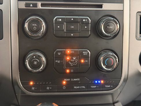 Used 2015 Ford Expedition XLT w/ Equipment Group 201A image 48