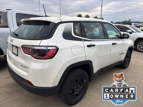 Used 2021 Jeep Compass Sport w/ Mopar Graphics Package AWD/4WD image 8