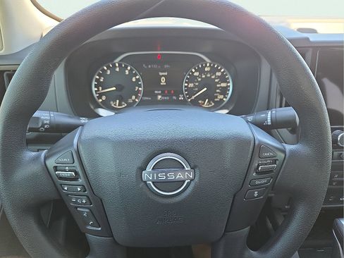 Used 2025 Nissan Frontier S AWD/4WD image 24