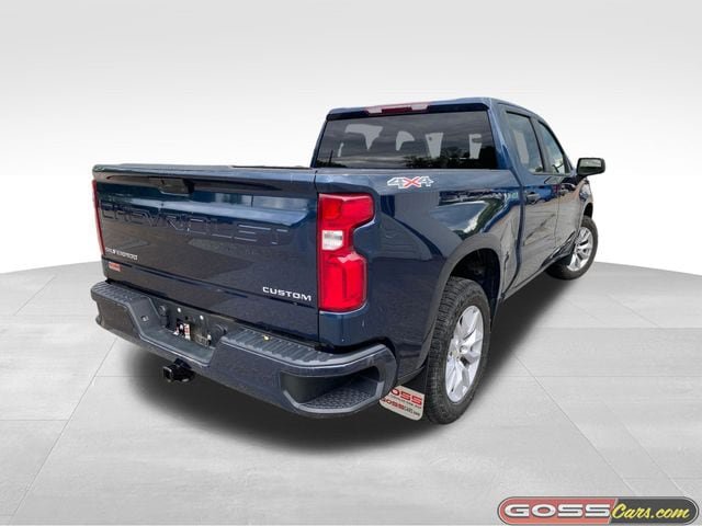 Used 2022 Chevrolet Silverado 1500 Custom AWD/4WD image 3