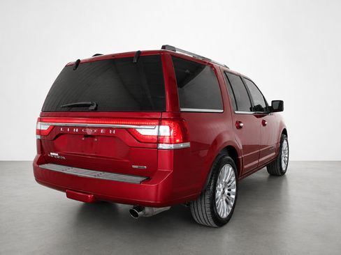 Used 2015 Lincoln Navigator 2WD image 6