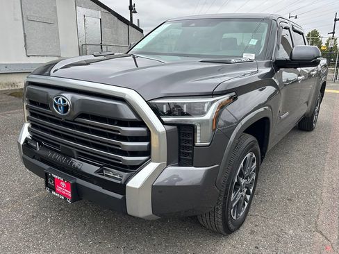 Certified 2022 Toyota Tundra Limited AWD/4WD image 1