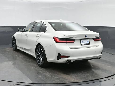 Used 2019 BMW 330i xDrive Sedan w/ Convenience Package AWD/4WD image 5