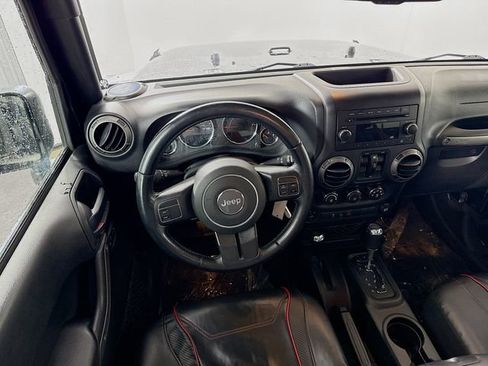 Used 2018 Jeep Wrangler Unlimited Sport S AWD/4WD image 18
