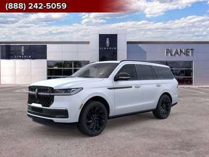 New 2026 Lincoln Navigator Reserve w/ Jet Appearance Package