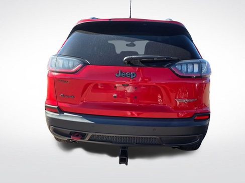 Used 2019 Jeep Cherokee Trailhawk AWD/4WD image 6