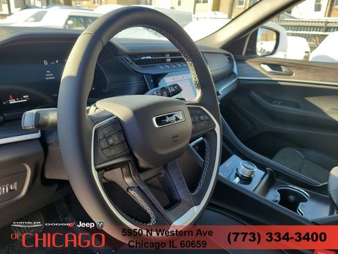 New 2026 Jeep Grand Cherokee Altitude AWD/4WD image 18