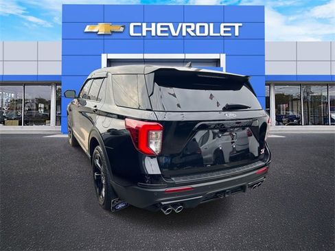 Used 2022 Ford Explorer ST w/ Equipment Group 401A image 7