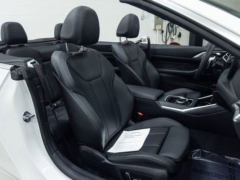Used 2025 BMW 430i xDrive Convertible image 24