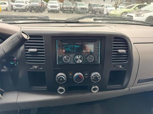 Used 2007 Chevrolet Silverado 1500 W/T image 13