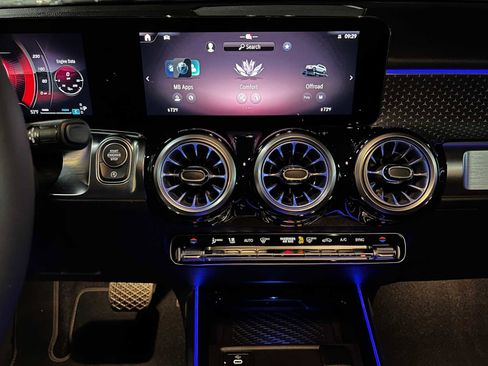 Certified 2025 Mercedes-Benz GLB 250 GLB 250 image 33