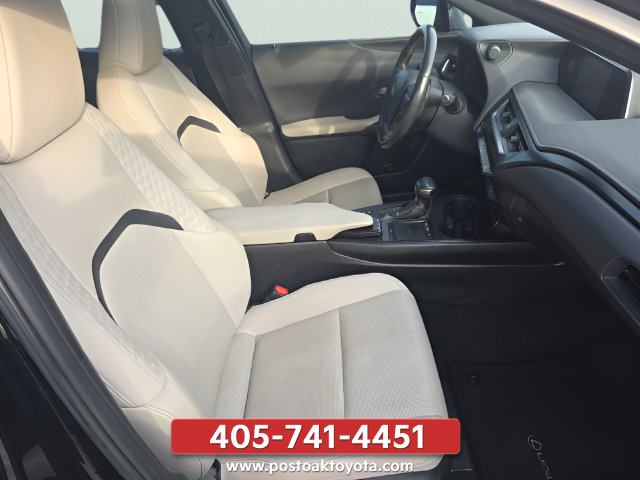 Used 2021 Lexus UX 250h w/ Premium Package AWD/4WD image 36