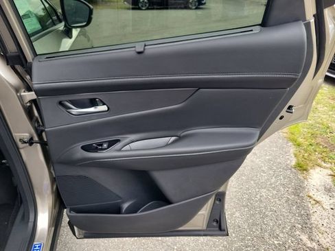 New 2026 Nissan Murano Platinum w/ Cargo Package AWD/4WD image 30