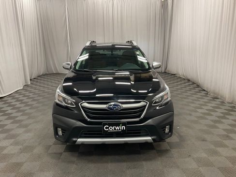 Used 2022 Subaru Outback Touring image 2