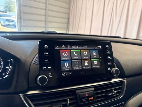 Used 2018 Honda Accord EX-L image 23