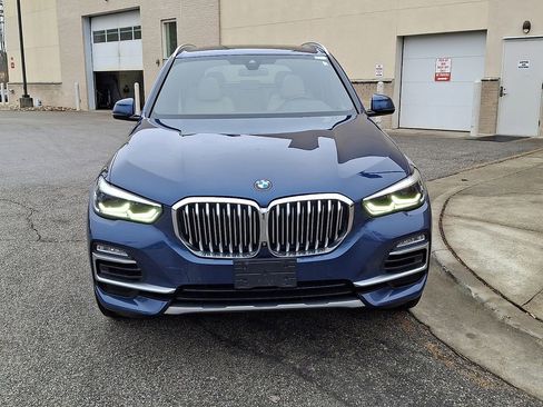 Used 2020 BMW X5 xDrive40i w/ Convenience Package image 2