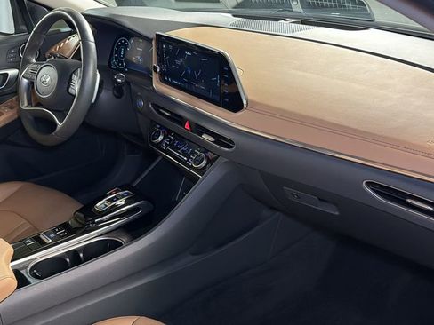 Used 2020 Hyundai Sonata Limited image 10