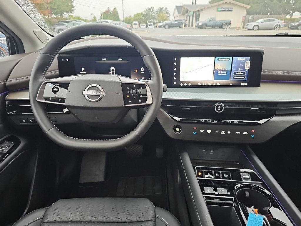 Used 2025 Nissan Murano Platinum AWD/4WD image 2