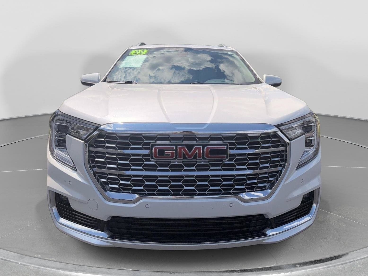 Used 2022 GMC Terrain Denali AWD/4WD image 9