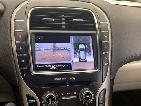 Used 2019 Lincoln Nautilus Reserve AWD/4WD image 24