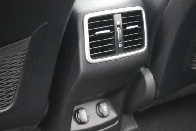 Used 2020 Kia Sportage S w/ S Premium Package AWD/4WD image 24