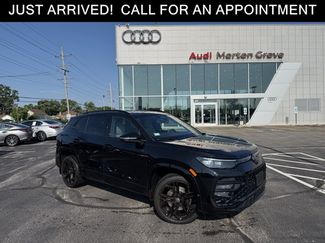 Used 2025 Volkswagen Tiguan SE R-Line AWD/4WD video 1