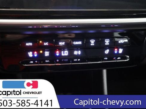 Used 2023 Chevrolet Bolt EUV Premier w/ Sun & Sound Package FWD image 24