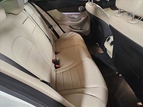 Used 2021 Mercedes-Benz C 300 Sedan image 19