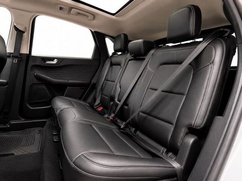 Used 2020 Ford Escape SE Sport AWD/4WD image 19