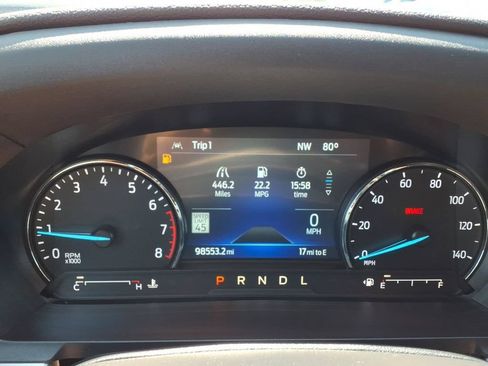 Used 2022 Ford Explorer XLT w/ Equipment Group 202A AWD/4WD image 18