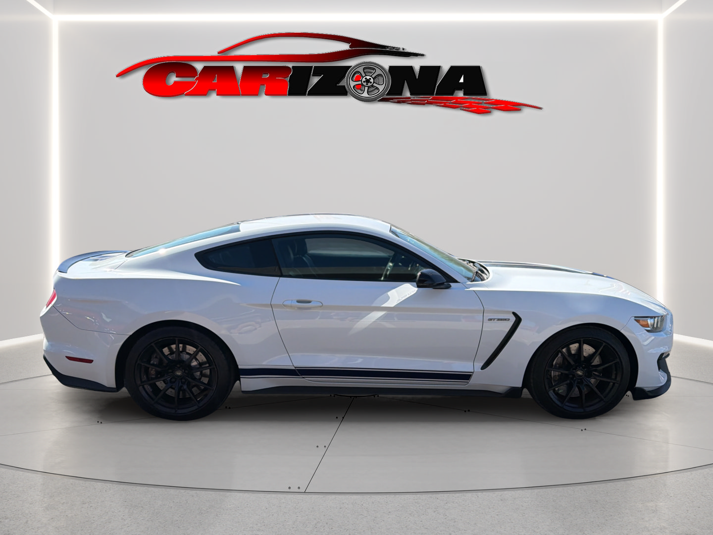 Used 2016 Ford Mustang Shelby GT350 w/ Technology Package RWD image 4