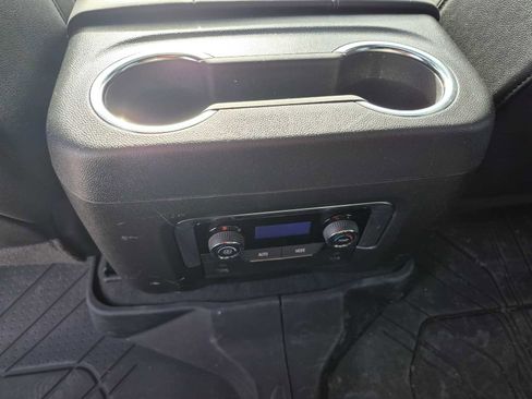 Used 2025 Chevrolet Tahoe Z71 w/ Z71 Off-Road Package AWD/4WD image 33