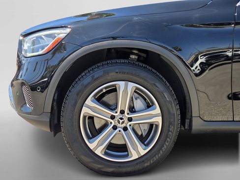 Certified 2021 Mercedes-Benz GLC 300 image 12