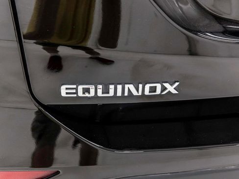 Used 2024 Chevrolet Equinox LS FWD image 11