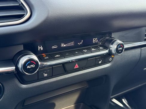 Certified 2025 MAZDA CX-30 AWD 2.5 S w/ Preferred Package image 17