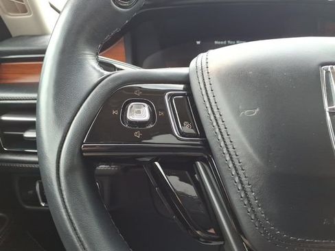 Used 2023 Lincoln Aviator Reserve w/ Jet Package AWD/4WD image 17
