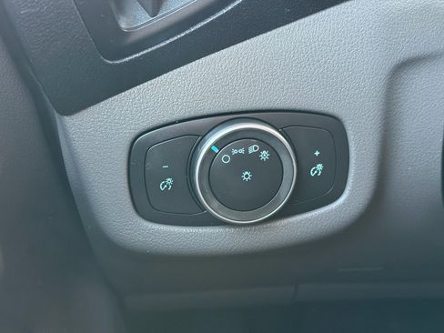 Used 2022 Ford Transit Connect XL image 20