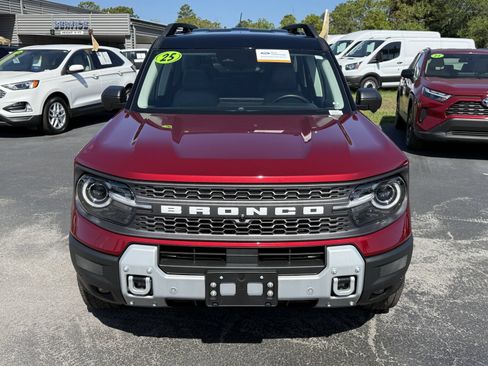 Certified 2025 Ford Bronco Sport Badlands AWD/4WD image 9