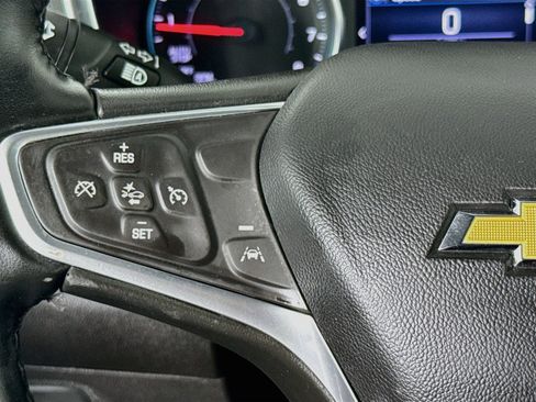 Used 2023 Chevrolet Equinox LT FWD image 11