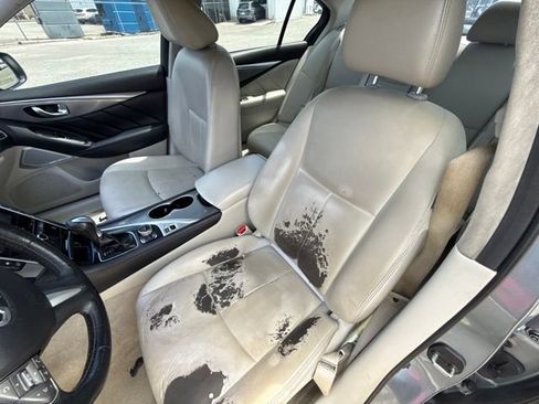 Used 2017 INFINITI Q50 3.0t Premium w/ Driver Assistance Package RWD image 24