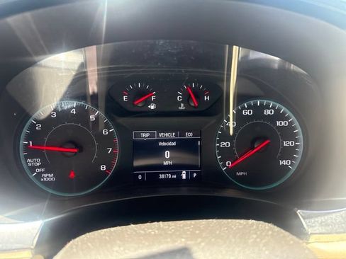 Used 2023 Chevrolet Traverse LS FWD image 14