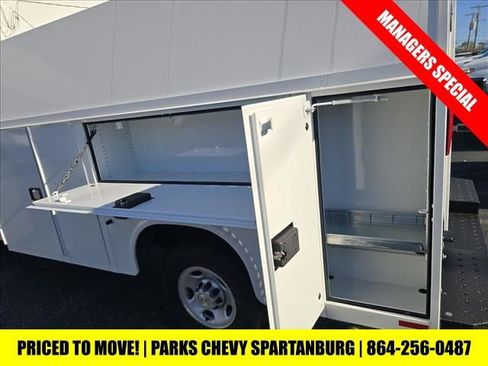 New 2025 Chevrolet Express 3500 w/ Power Convenience Package image 16